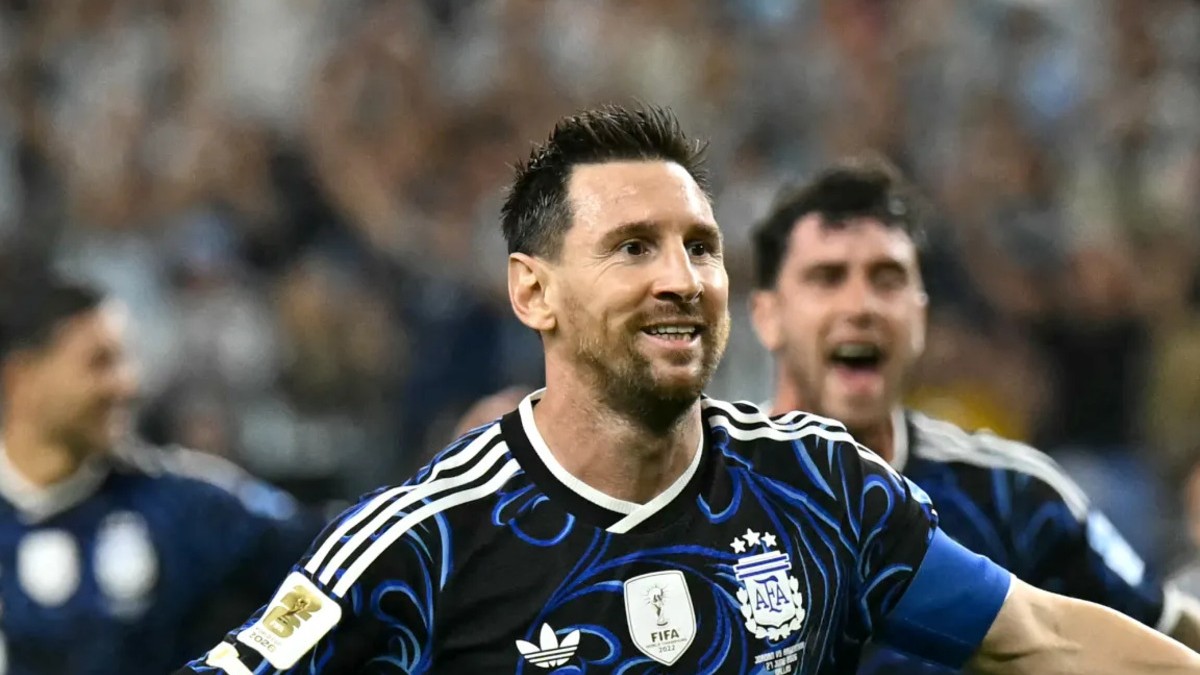 Lionel Messi celebrating for Argentina
